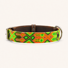 Afbeelding in Gallery-weergave laden, Bohemi M119 kleurrijke leren hondenhalsband met handgeweven patroon, metalen gesp en D ring